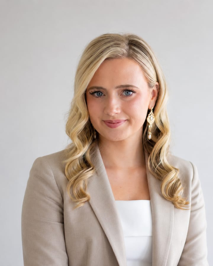 Portrait of MacKenzie Lewis, owner of ASBERN Digital Strategies